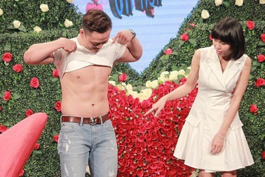 Cô gái Ninh Thuận thỏa ước mơ hẹn hò trai 6 múi