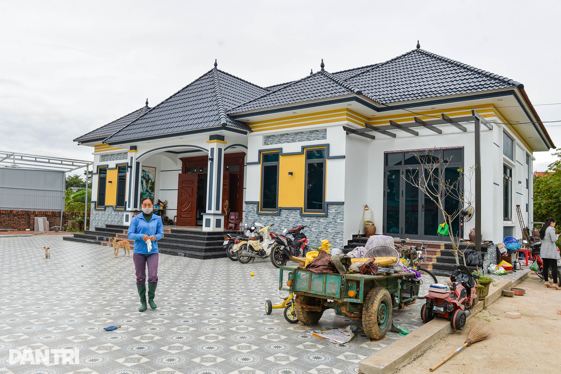 Chiêm ngưỡng cơ ngơi tiền tỷ của đôi vợ chồng người dân tộc Sán Dìu - 5 Chiêm ngưỡng cơ ngơi tiền tỷ của đôi vợ chồng người dân tộc Sán Dìu - 5