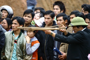 Lên ATK xem hội Lồng tồng