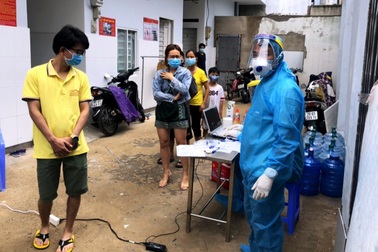 TPHCM khuyến khích F0 "không nguy cơ" đi cách ly tập trung để giảm lây lan