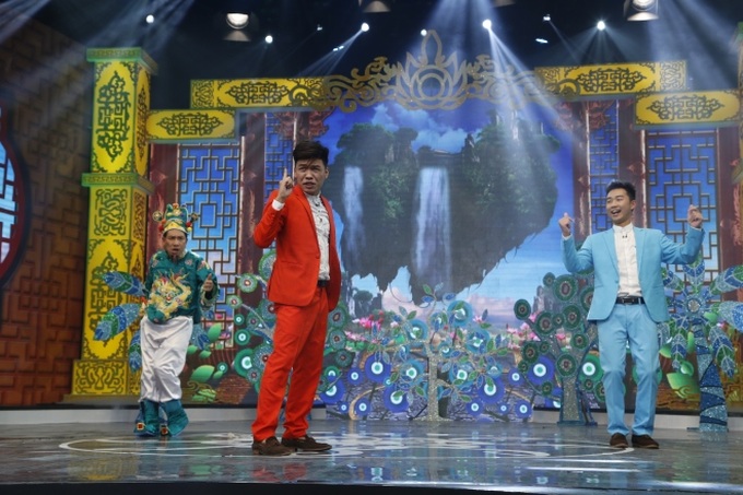 'Cô Đẩu' Công Lý có giới tính linh hoạt trong Táo quân 2017