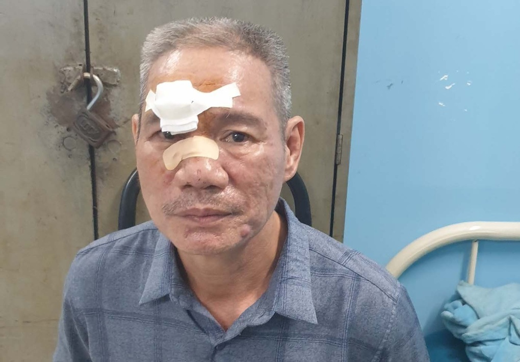 Bắt giữ nghi phạm giết người sau một giờ gây án ở TPHCM - 2 Bắt giữ nghi phạm giết người sau một giờ gây án ở TPHCM - 2