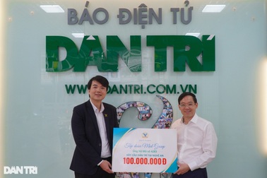 Thêm 100 triệu đồng giúp bản nghèo xây cầu vượt suối dữ nơi biên cương