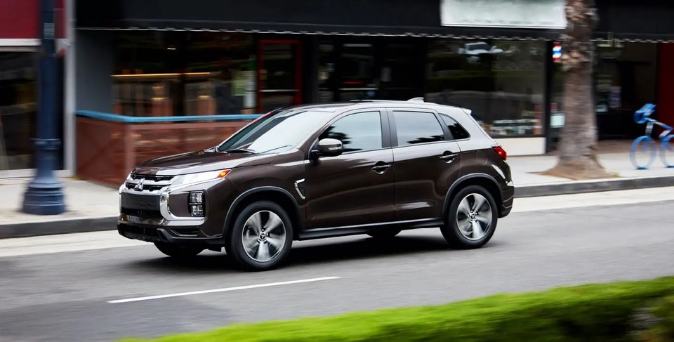 Mitsubishi Outlander 2021 rẻ hơn, nhiều trang bị an toàn hơn - 8 Mitsubishi Outlander 2021 rẻ hơn, nhiều trang bị an toàn hơn - 8