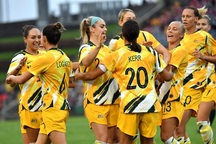 Tuyển nữ Việt Nam thua Australia 0-5 ở lượt đi play-off tranh vé Olympic