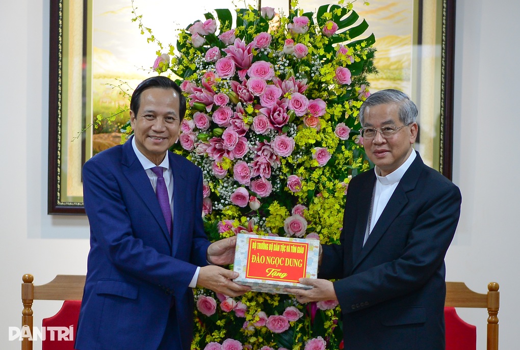 Bộ trưởng Đào Ngọc Dung chúc mừng Đại hội Hội đồng Giám mục Việt Nam - 2 Bộ trưởng Đào Ngọc Dung chúc mừng Đại hội Hội đồng Giám mục Việt Nam - 2