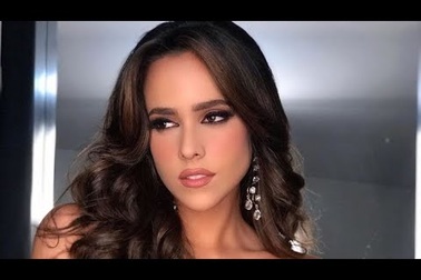 Nhan sắc nóng bỏng của tân Hoa hậu Hoàn vũ Venezuela