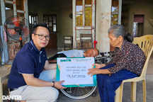 Hơn 120 triệu đồng đến với người mẹ già chăm con 47 tuổi chỉ nặng 10kg