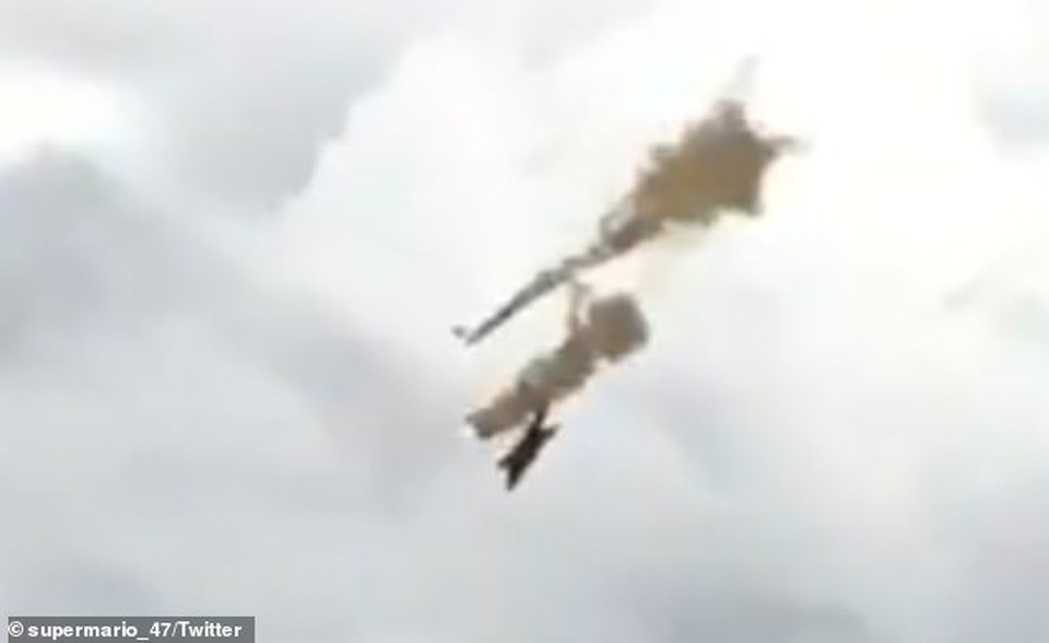 Nữ đại úy Canada thiệt mạng do rơi máy bay cổ động chống dịch Covid-19 - 2