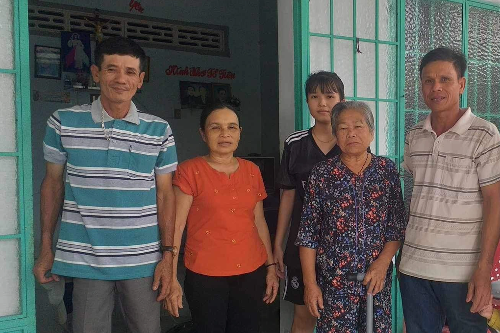 Tìm thấy anh trai mất tích suốt 40 năm nhờ rà soát làm CCCD - 2 Tìm thấy anh trai mất tích suốt 40 năm nhờ rà soát làm CCCD - 2