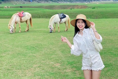 Chốn bình yên cách Hà Nội 3 giờ lái xe, giới trẻ đổ xô đi cắm trại