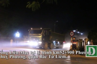 Hà Nội: Xe "khủng" bất chấp biển cấm đi qua cầu tải trọng nhỏ