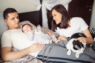 Vợ chồng phải cùng làm việc nhà và đóng góp tài chính