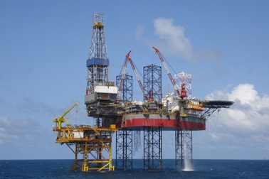 PVN giải thích về "tiền hoa hồng" ở các hợp đồng dầu khí