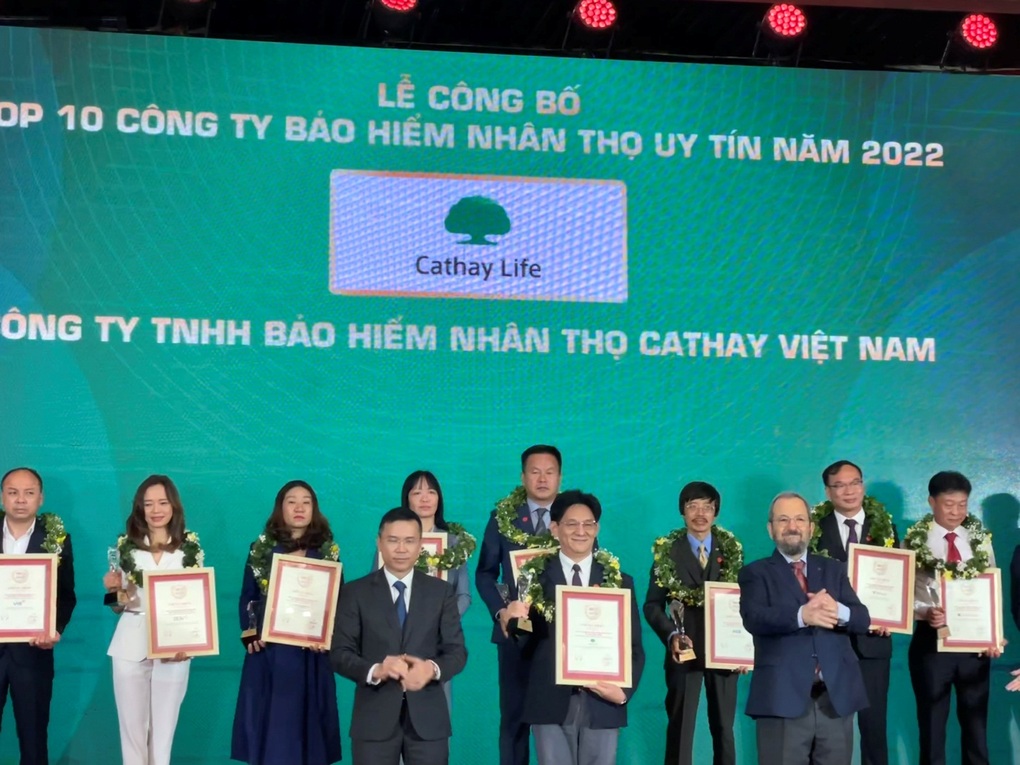 Cathay Life Viet Nam nhận giải Top 10 Công ty bảo hiểm nhân thọ uy tín 2022 - 3 Cathay Life Viet Nam nhận giải Top 10 Công ty bảo hiểm nhân thọ uy tín 2022 - 3