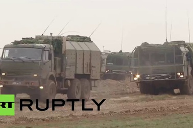 Xem tên lửa Iskander phá tan mục tiêu giả định xa 200 km