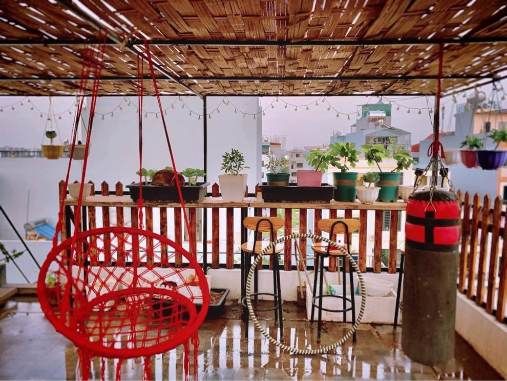 Mẹ đảm biến sân thượng thành vườn rau, quầy bar, bể bơi cho cả nhà thư giãn - 5 Mẹ đảm biến sân thượng thành vườn rau, quầy bar, bể bơi cho cả nhà thư giãn - 5