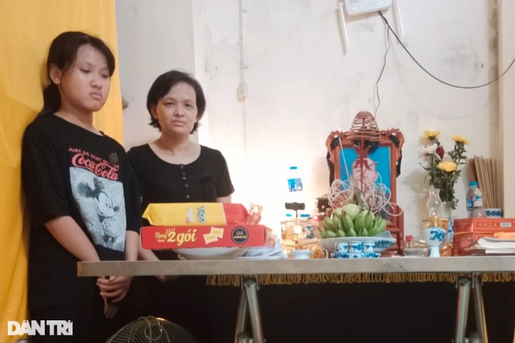 Tận cùng nỗi bất hạnh của người đàn bà góa mắc ung thư di căn - 2 Tận cùng nỗi bất hạnh của người đàn bà góa mắc ung thư di căn - 2