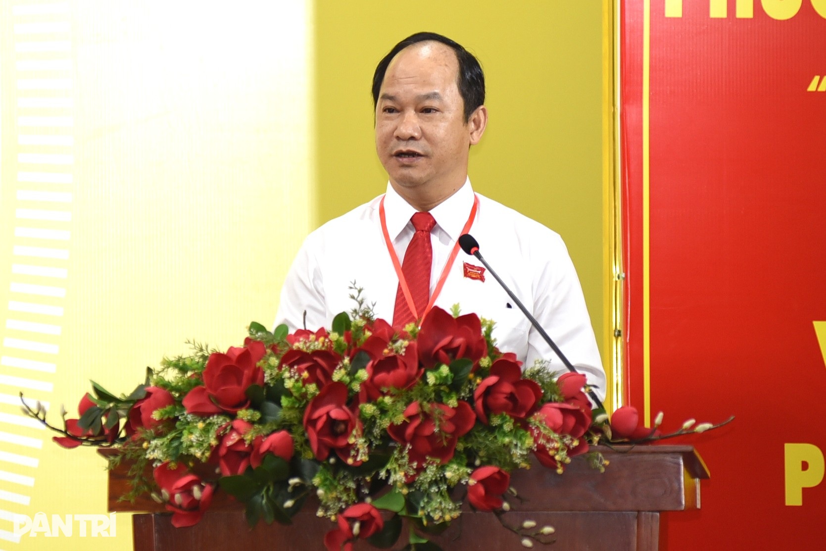 Nguyên Chủ tịch nước Trương Tấn Sang dự Đại hội Đảng bộ phường Tân Định - 4
