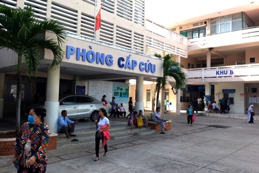 Hàng loạt y, bác sĩ chưa có chứng chỉ khám chữa bệnh nhưng vẫn hành nghề