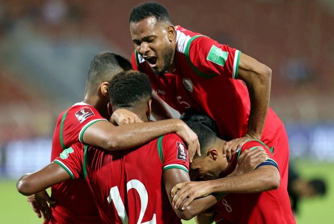 Trung Quốc thua Oman, UAE đá play-off dự World Cup với Australia - 4 Trung Quốc thua Oman, UAE đá play-off dự World Cup với Australia - 4