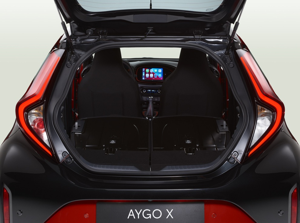 Toyota Aygo X chính thức ra mắt phân khúc xe đô thị gầm cao - 13 Toyota Aygo X chính thức ra mắt phân khúc xe đô thị gầm cao - 13