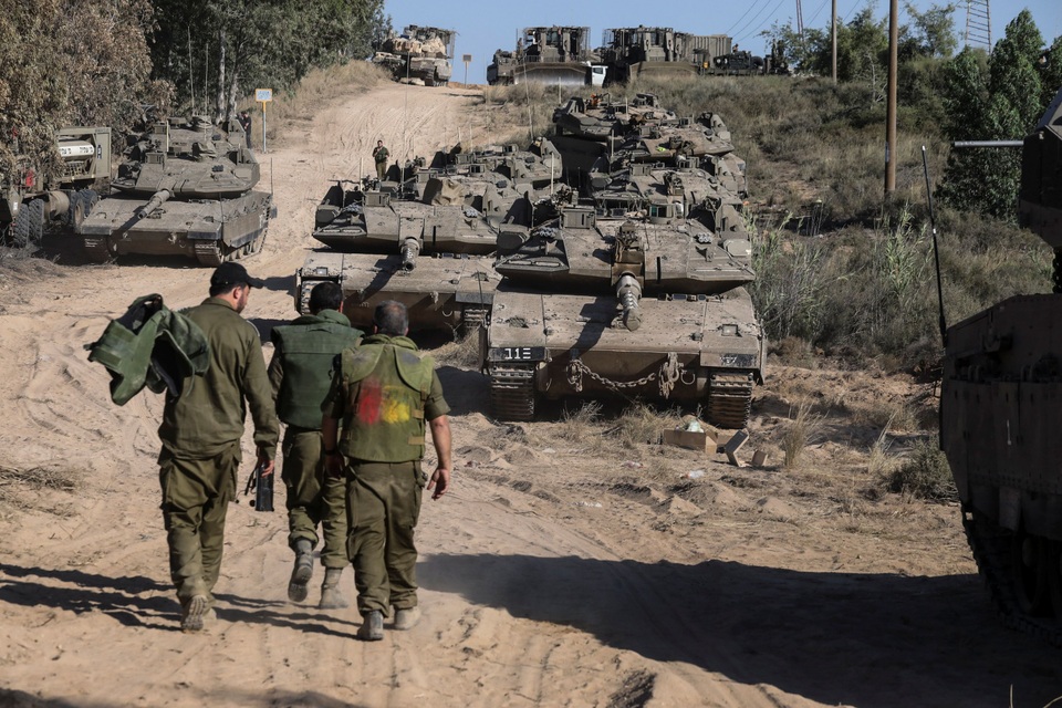 Israel phản công ồ ạt, hàng trăm đặc nhiệm Hamas thiệt mạng - 2 Israel phản công ồ ạt, hàng trăm đặc nhiệm Hamas thiệt mạng - 2
