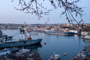 Crimea, Thổ Nhĩ Kỳ, Iran liên kết trong trừng phạt