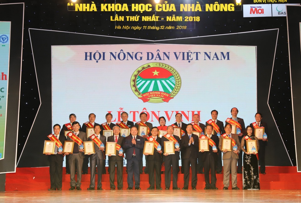 68 Nhà khoa học của nhà nông tiêu biểu được tôn vinh năm 2020 - 1 68 Nhà khoa học của nhà nông tiêu biểu được tôn vinh năm 2020 - 1