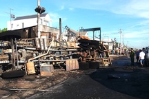 Vụ xe bồn đổ gây cháy, 6 người tử vong: Xe chở xăng "phóng" gần 100km/h