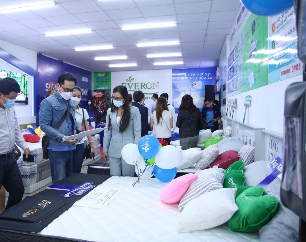 Thị trường nệm sôi động với cú bắt tay giữa Kingkoil và Thế giới nệm - 2 Thị trường nệm sôi động với cú bắt tay giữa Kingkoil và Thế giới nệm - 2