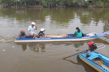 Đối tượng đâm chết bạn nhậu ra đầu thú