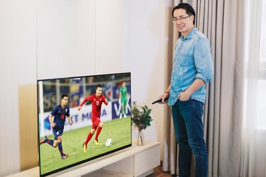 BLV Anh Ngọc: “Bóng đá là cầu nối giúp tôi đi ra thế giới”