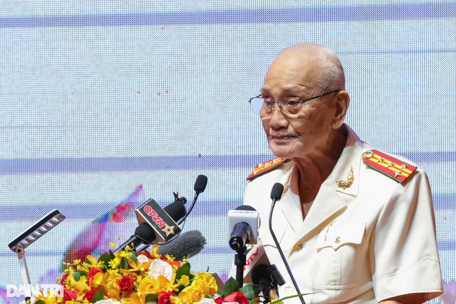 Tổng Bí thư Tô Lâm gặp gỡ cựu chiến binh Chiến dịch Hồ Chí Minh - 3 Tổng Bí thư Tô Lâm gặp gỡ cựu chiến binh Chiến dịch Hồ Chí Minh - 3