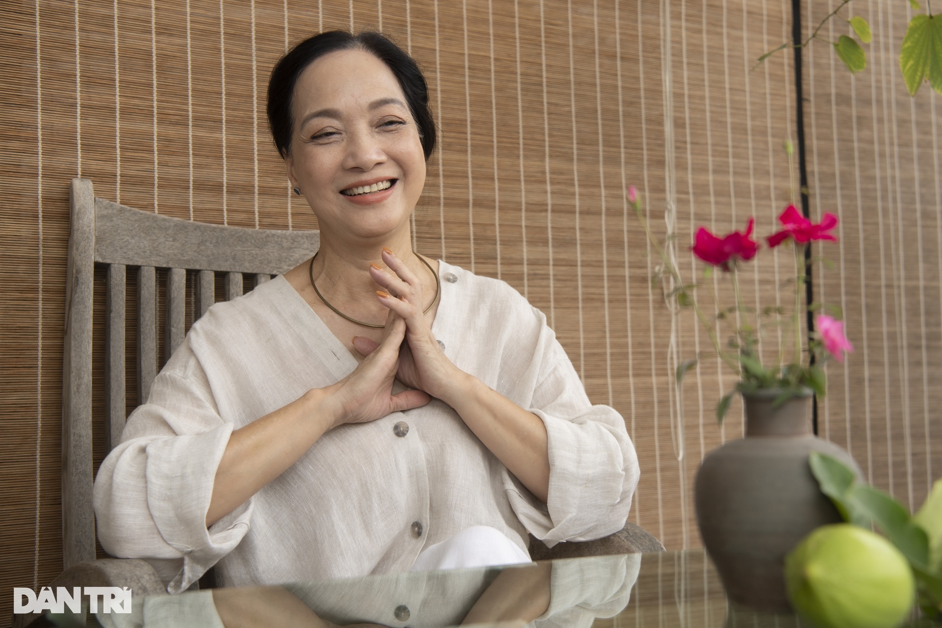NSND Lê Khanh tiết lộ bất ngờ về cuộc sống bình dị, nghiện gia đình - 2 NSND Lê Khanh tiết lộ bất ngờ về cuộc sống bình dị, nghiện gia đình - 2