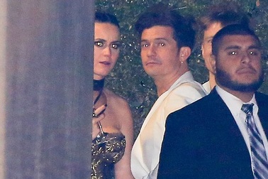 Katy Perry và Orlando Bloom hò hẹn tối lễ tình nhân
