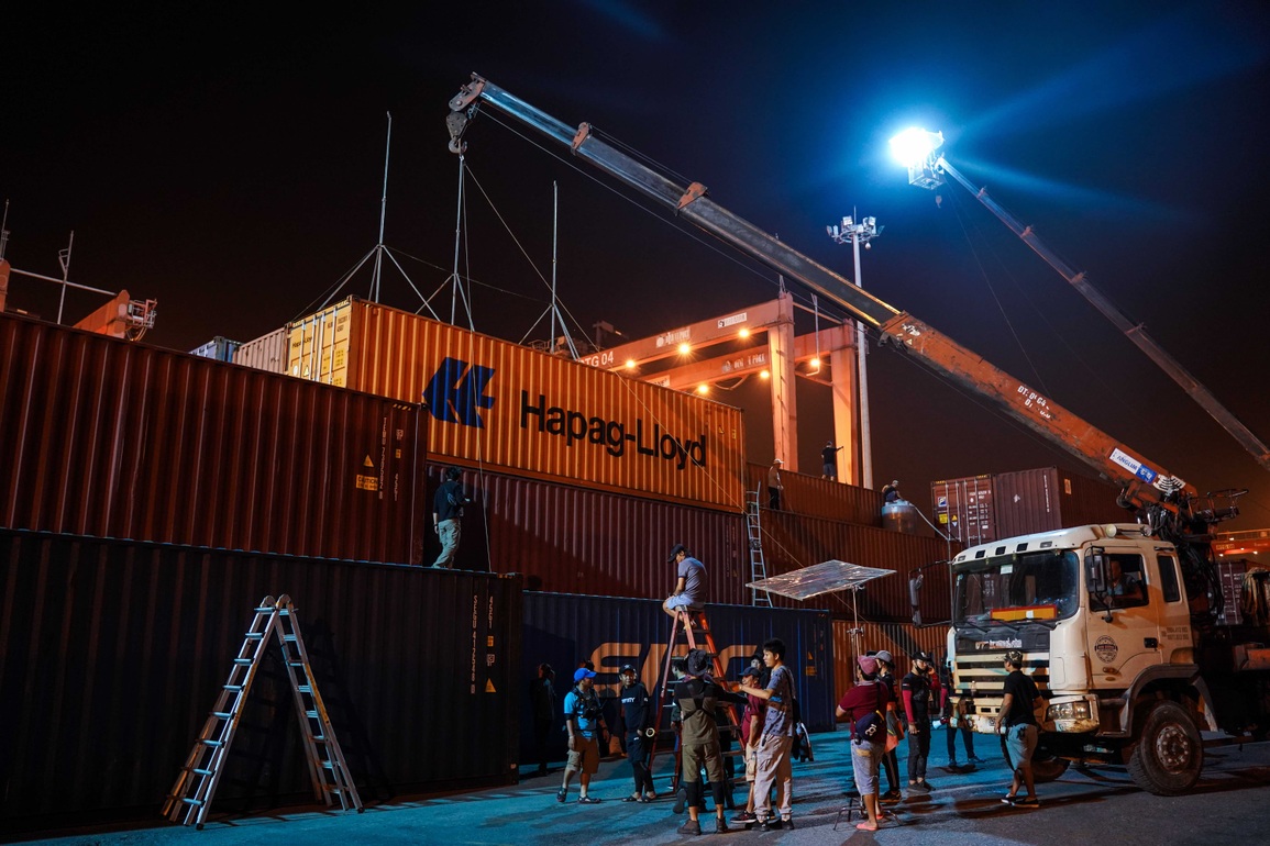 HHen Niê ám ảnh sau cảnh quay triệu đô la Mỹ của bom tấn 578 - 2 HHen Niê ám ảnh sau cảnh quay triệu đô la Mỹ của bom tấn 578 - 2