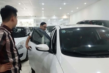 Ô tô cũ khan hàng do lượng xe bán lại ít