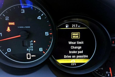 Porsche triệu hồi hơn 50.000 chiếc Panamera và Cayenne