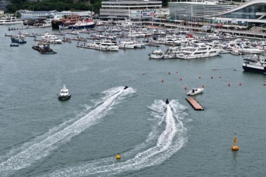 Trung Quốc: Các tỉnh miền Nam trong tình trạng cảnh báo trước bão Kajiki