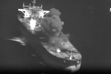 Iran phóng tên lửa tấn công tàu chiến Mỹ, CENTCOM lập tức tung đòn đáp trả