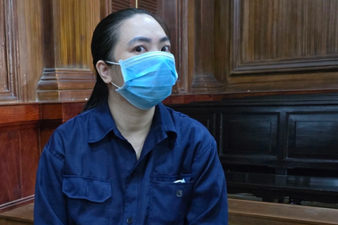 Bảo mẫu tra tấn bé gái 17 tháng tử vong lĩnh án chung thân