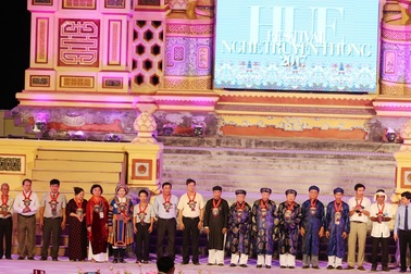Đêm bế mạc Festival tôn vinh nghệ nhân các làng nghề truyền thống
