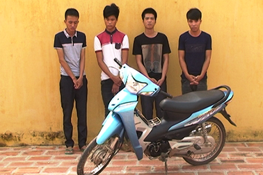 6 giờ truy bắt nhóm cướp xe máy