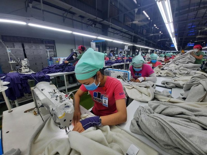 Đã có gần 382 nghìn doanh nghiệp (tương ứng khoảng 10.461.199 người lao động) được giảm đóng vào Quỹ BHTN với tổng số tiền trên 7.653 tỷ đồng.