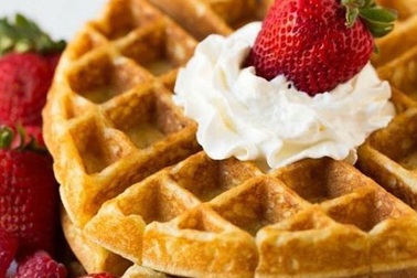 Hương vị ngọt ngào của bánh Waffle ở xứ sở tình yêu