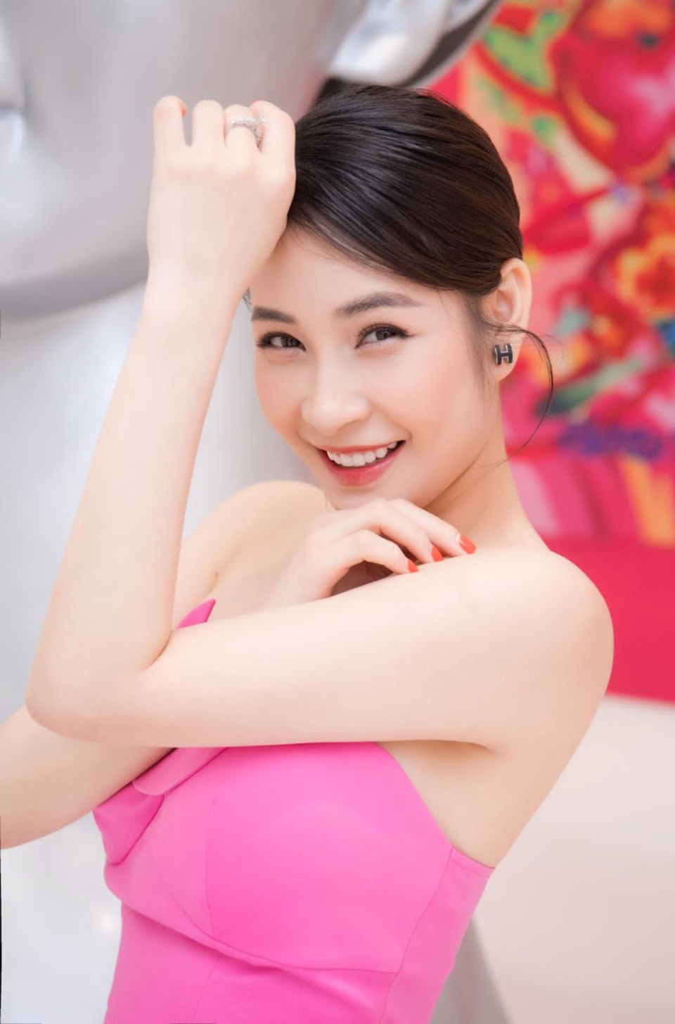 Ca sĩ Thiên My: Tôi từng nhận nhiều lời gạ gẫm làm bố nhí của đại gia - 2 Ca sĩ Thiên My: Tôi từng nhận nhiều lời gạ gẫm làm bố nhí của đại gia - 2