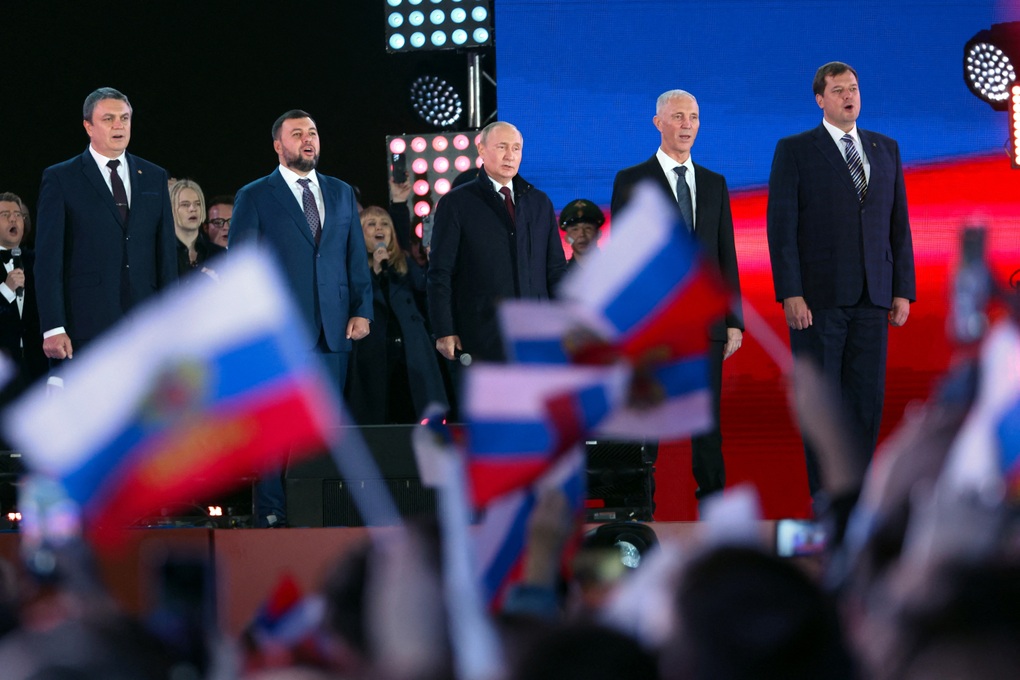 Tổng thống Putin tuyên bố bảo vệ 4 vùng lãnh thổ mới sáp nhập - 2 Tổng thống Putin tuyên bố bảo vệ 4 vùng lãnh thổ mới sáp nhập - 2