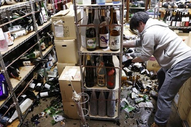 Hơn 150 người bị thương do động đất 7,3 độ richter tại Nhật Bản