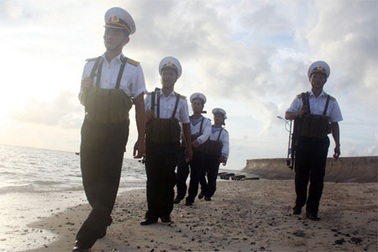 Một ngày của lính đảo Trường Sa